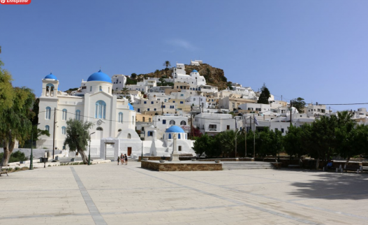 Ios, l’Île des Cyclades qui Réinvente l’Art du Voyage Durable en 2026