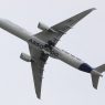 Avion long-courrier Airbus A350 en vol