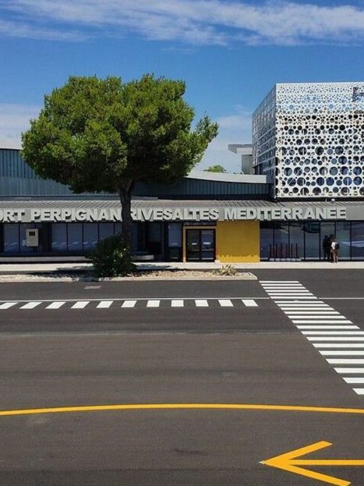 Aéroport de Perpignan : un incident de piste perturbe le trafic aérien