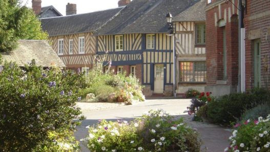 Blangy-le-Château, joyau normand labellisé "Plus Beaux Villages de France"