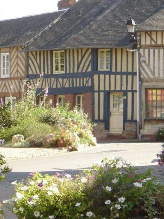 Blangy-le-Château, joyau normand labellisé "Plus Beaux Villages de France"