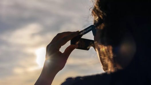 Icelandair fait gagner un voyage pour l'éclipse solaire de 2196 en Islande