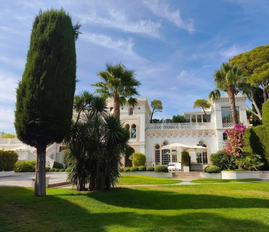 Saint-Raphaël : comment La Villa Mauresque, demeure de 1881, retient ses hôtes
