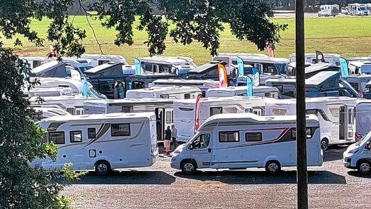 « L’envie de s’évader »: le camping-car et le van aménagé s’exposent à Carhaix du 4 au 7 septembre - Le Télégramme