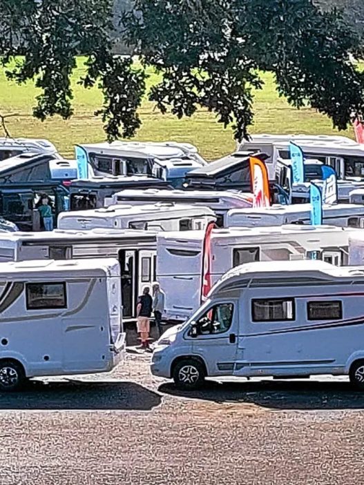 « L’envie de s’évader »: le camping-car et le van aménagé s’exposent à Carhaix du 4 au 7 septembre - Le Télégramme
