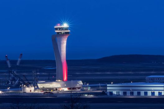 Il est devenu le premier aéroport d'Europe - Linternaute.com
