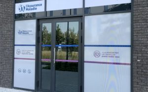 Il voyage au Maroc pendant son arrêt maladie, la CPAM lui réclame près de 9 000 euros: la justice tranche - Bladi.net