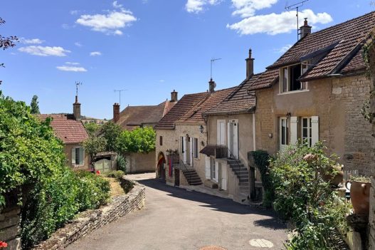 Montréal dans l'Yonne intègre le cercle prestigieux des Plus Beaux Villages de France