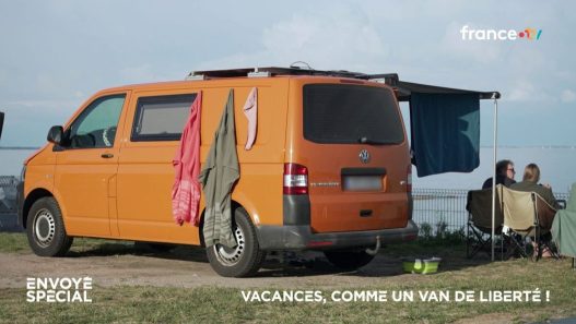 VIDEO. Vacances, comme un van de liberté! - franceinfo