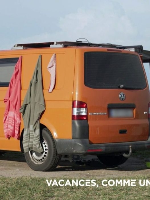 VIDEO. Vacances, comme un van de liberté! - franceinfo