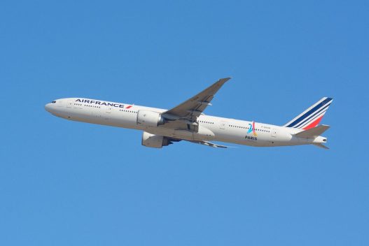 Vol Air France Houston-Paris : un Boeing 777 dérouté d'urgence vers Dublin