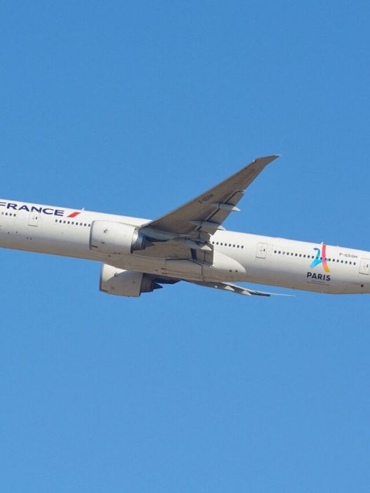 Vol Air France Houston-Paris : un Boeing 777 dérouté d'urgence vers Dublin